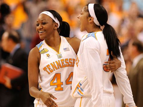 CLEVELAND - APRIL 01: Alex Fuller #44 of the Tennessee Lady Volunteers attempts a shot against the North Carolina Tar Heels during their National Semifinal game of the 2007 NCAA Women's Final Four .... 