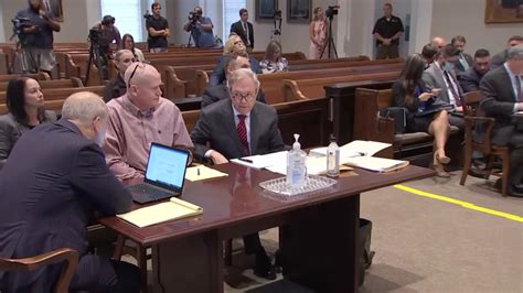 Alex murdaugh trial live stream law and crime. Feb 17, 2023 · The state rests their case on day 18 of Alex Murdaugh double murder trial. Colin Kalmbacher Feb 17th, 2023, 10:04 am. Jurors returned to the Colleton County Courthouse on Friday morning as prosecutors defied expectations and continued their case against attorney Alex Murdaugh over the double murder of his wife and son at the family’s storied ... 