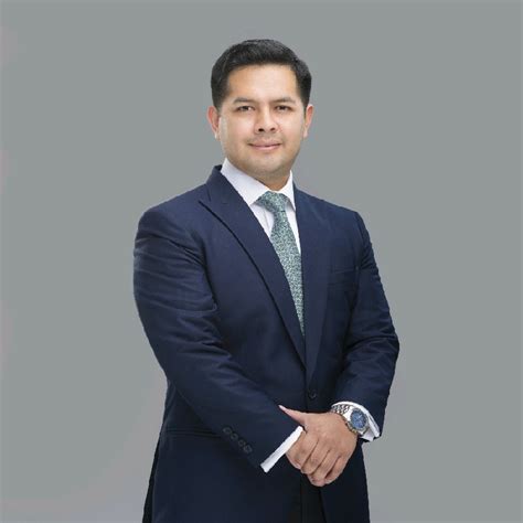 Alexander Gonzales Yelp Surabaya