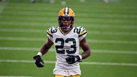 Alexander eager to help Packers wideouts by lining up against them in practice