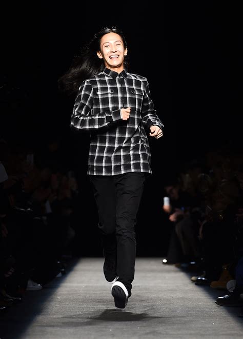 Alexander wang. Born and raised in San Francisco, Alexander Wang moved to New York at the age of 18 to attend Parsons School of Design. While studying, Wang had various internships including at Teen Vogue. By his final year, Wang was already designing the first collection of his label, Alexander Wang. In 2005 the collection was … 