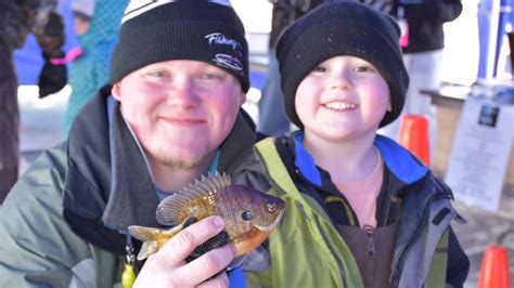 Alexandria Industries Fishing For the Cure Ice Fishing Challenge