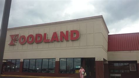 Alexandria Foodland. 85 Big Valley Dr., Ale