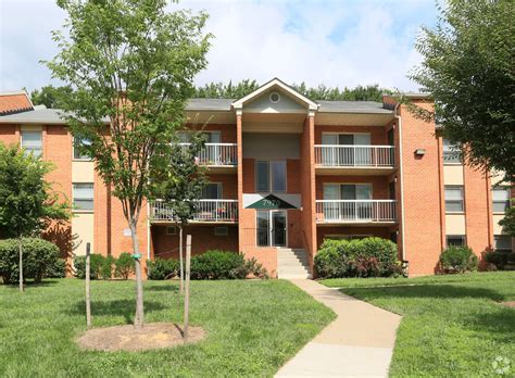 Alexandria va apartments for rent. 6300 S Kings Hwy, Alexandria, VA 22306. 1–3 Beds. 1–1.5 Baths. 800-1,375 Sqft. 6 Units Available. Managed by Southern Management Companies LLC. 