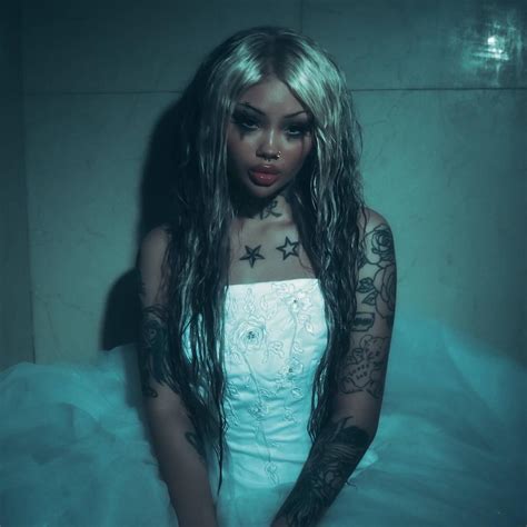 Alexis Munroe Leaked [SEX VIDEO] 184 Photos