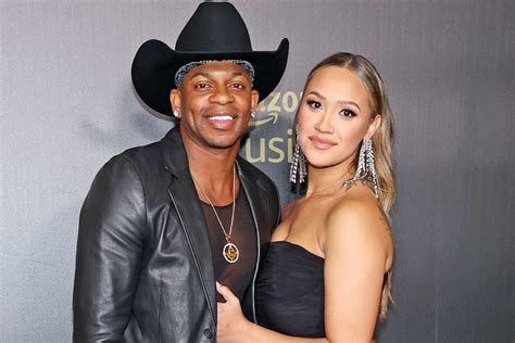 Alexis allen. Image Credit: MediaPunch/Shutterstock. Country singer Jimmie Allen and his estranged wife, Alexis Gale, announced they were separating after two years of marriage on April 21, 2023. In the same ... 