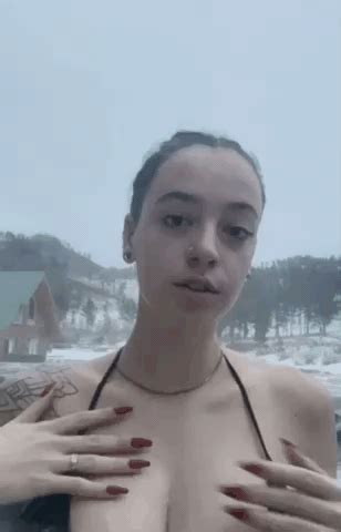 Alexis.Vdh Onlyfans Leak +18 122 Photos