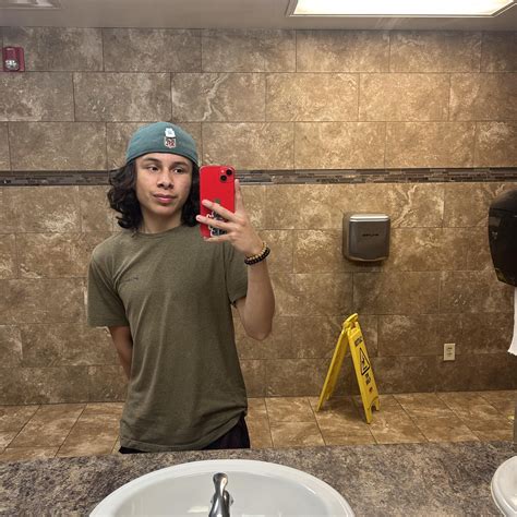 🍆 Alexzander.Bangz Leaks (SEX)