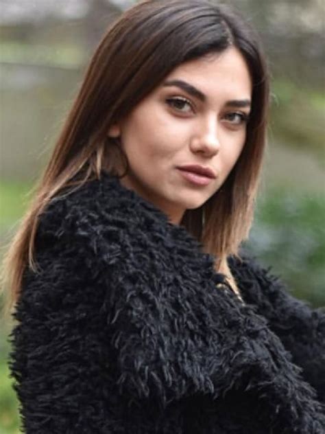 Aleyna Solaker Vikipedi.