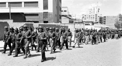 Algunas manifestaciones políticas en guantánamo, 1952 1958. - Weight of forklift toyota 25 manual.