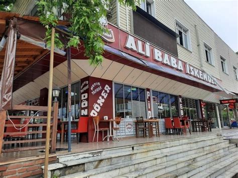 Ali Baba İskender Derince. 