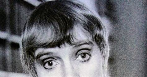 Alice Thomas Ellis - Wikipedia