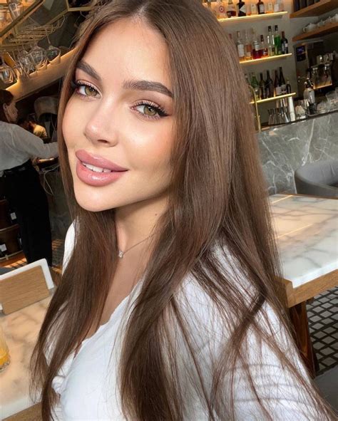Alina Profile Photo