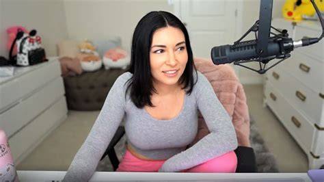 Alinity Onlyfans Nude