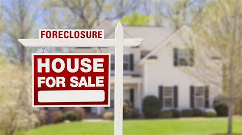 All You Need to Know About Buying a Home in PreForeclosure