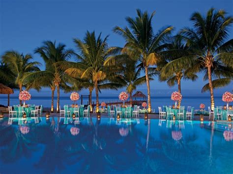 All inclusive cozumel. Featured Cozumel All Inclusive Resorts & Hotels. Free Cancellation. Reserve now, pay when you stay. $342. per night. Mar 24 - Mar 25. Grand Park Royal Cozumel - All Inclusive features 3 outdoor pools, a children's pool, and a gym. Free valet parking is available if you drive. The 24-hour front desk has staff standing by to help with concierge ... 