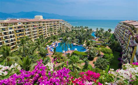 All inclusive resorts in mexico for families. Jan 15, 2024 · A spa, casino, and swim-up bar will keep grownups happy. A bowling alley, arcade, escape room, ice cream shop, and clubs for kids and teens mean the children have plenty to do, too. 9. Sandpiper Bay All-Inclusive Resort by Wyndham – Port St. Lucie, Florida. 