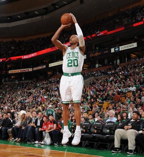 All time leader in 3pt made... Ray Allen! What a beautiful shooting