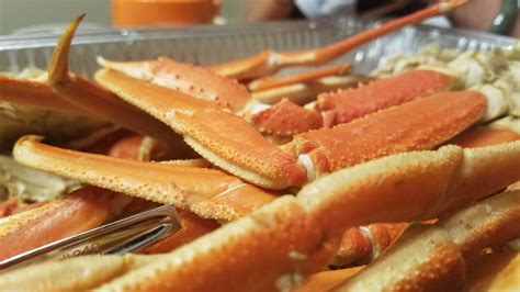Choice of Snow Crab Legs (2 clusters) or Snow Crab Leg (1 cluster) plus 1 Lobster Tail and then pick 2 of the following: 1 lb Clams, 1 lb Shrimp, 1 lb New Zealand Mussels, 1 lb Black Mussels, or 1 lb Crawfish.. 