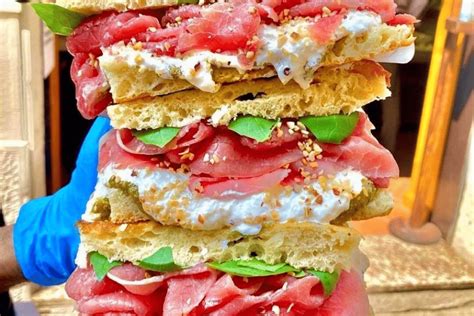 Allantico vinaio. All'Antico Vinaio is a must-try when visiting Florence. The shop is in the heart of the city center, just minutes away from Piazza della Signoria. Sandwiches... 
