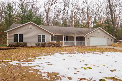 Allegan county homes for sale. Things To Know About Allegan county homes for sale. 