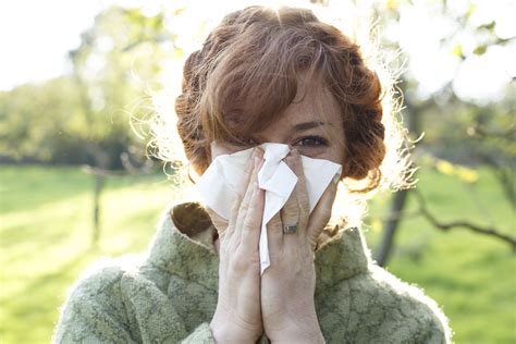 Allergy Tracker gives pollen forecast, mold