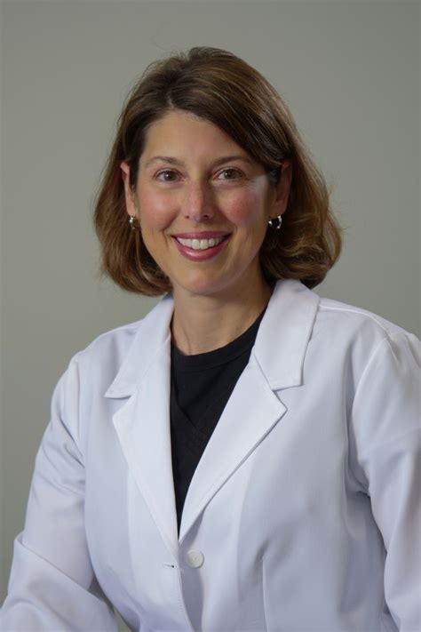 Dr. Kimberly Tamargo, MD is a dermatologist in Fairlawn, OH