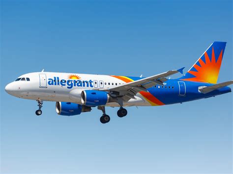 Alliegiant airlines. Things To Know About Alliegiant airlines. 