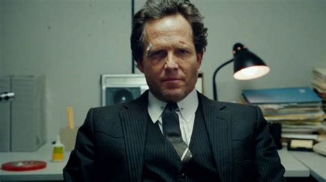 Allstate commercial guy. Apr 19, 2012 · Apr 19, 2012, 6:58 AM PDT. Dean Winters as Mayhem. When Allstate's marketing chief, Mark LaNeve, resigned "for personal reasons" in February it left much of the ad industry wondering if the brand ... 