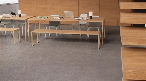 Allura Dryback 0.7 LVT Forbo Flooring Systems