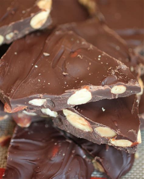 Almond bark chocolate. Milk Chocolate Almond Bark ... Milk Chocolate(Sugar, Milk, Cocoa Butter, Chocolate Liquor, Soy Lecithin-an emulsifier, Vanillin), Almonds, Salt. ... Description: ... 