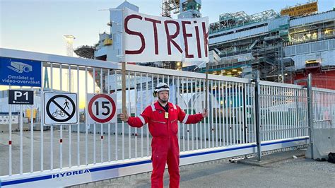 Almost 25,000 Norwegian industry workers go on strike
