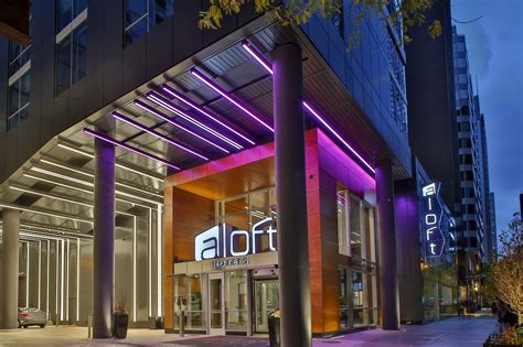 Aloft Chicago Mag Mile • IL, United States