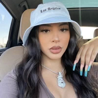 May 27, 2023 · Alondra Ortiz is an American YouTuber and Instagram star who is best-known for uploading makeup tutorial and tricks, beauty tips, product reviews and travel vlogs in her channel, Alondra & Elsy. At the moment, she has earned more than 330k subscribers as of June 2018. Also, her channel has garnered a total of more than 11.8 million views as well. . 