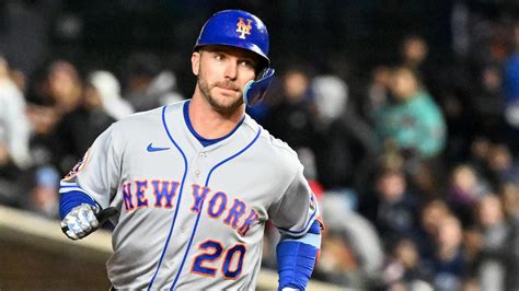 Alonso hits MLB-best 19th HR, Carrasco gets 1st win as Mets rout Cubs 10-1 to avoid sweep