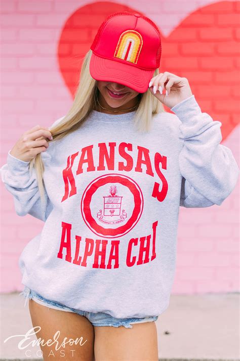 Alpha chi ku. 1 may 2023 ... The 19-year-old woman attended the University of Kansas and was found dead in her bed at the Alpha Chi Omega sorority house on Saturday morning. 
