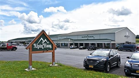 Alpin haus rv. AMSTERDAM — Alpin Haus, the Amsterdam-based family-owned outdoor recreation retailer, said Friday is has acquired New Jersey-based Garick RV, which will operate under the Alpin Haus banner. Details of the acquisition weren't revealed. Alpin Haus said it will retain all 21 Garick employees. Jan 7, 2021. 