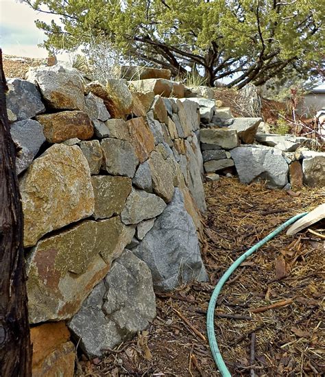 Alt. Build Blog Tips On Building A Dry Stack Stone Wall 4 Why They Work