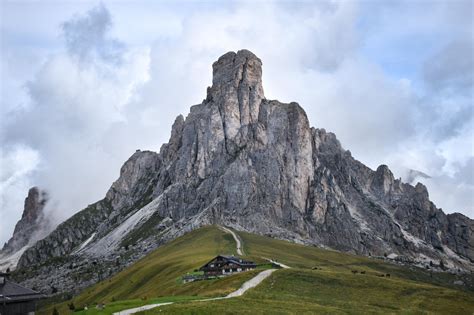 Alta via. Apr 21, 2023 · The Alta Via 1 is the most popular of all the ‘high routes’ in the Dolomites. Of all the Alta via trails, hiking Alta Via 1 is the easiest option. This is the busiest of the long-distance hiking trails in Italy. Highlights on Alta Via 1 include Passo Falzarego and the famous Galleria Lagazuoi, tunnels used during World War 1. 