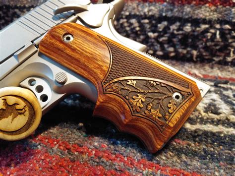 Altamontgrips. Altamont S&W 629 Deluxe GripsAltamont specializes in high speed machining of wood and composite grips for the sporting goods industry. With our primary work ... 