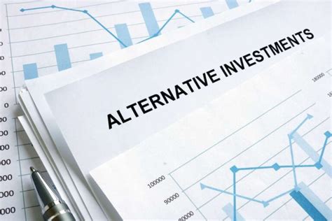 Alternative investment brokers. Jun 6, 2023 · Alternative assets are investments that aren't typically included in traditional investment portfolios. Alternative assets include real estate, cryptocurrencies, commodities, art, options, futures ... 