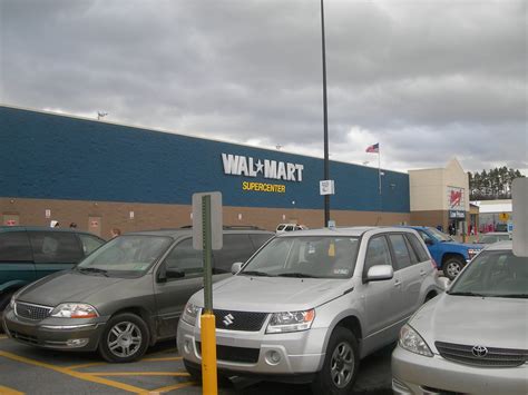 Altoona walmart. ALTOONA, Pa. ( WTAJ) — The Altoona Walmart on Plank Road is embarking on a new investment: the store will start selling alcohol starting Jan. … 