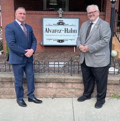 Alvarez funeral home chicago. .  ...