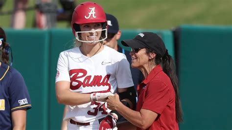 Alyson habetz.  17 LSU.  Aug 27, 2023 · Alabama Associate Head Coach Aly...