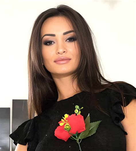 Alyssia_Kent Leaked +18 🔥 111 Photos