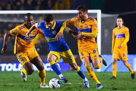 América vs tigres. Agustin Cuevas/Getty Images. Club América extends Liga MX mark to 14 titles. Club América have extended their record tally of Liga MX titles to 14 after defeating Tigres 4-1 on aggregate in the 2023 Apertura final. Dec 19, 2023, 02:02 am - Cesar Hernandez. Match Timeline. 