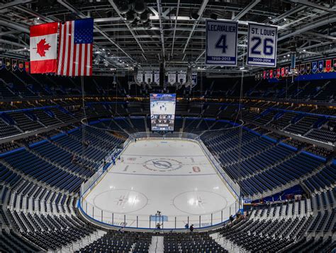 Amalie arena photos. The Lightning shoot twice towards this end of the ice. Premium seating area as part of the Tampa Bay Club Level. Full Amalie Arena Seating Guide. Rows in Section 211 are labeled A-J. An entrance to this section is located at Row E. When looking towards the ice/stage, lower number seats are on the right. Interactive Seating … 
