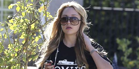 Amanda Bynes Knocks Down Schizophrenia Rumors - People