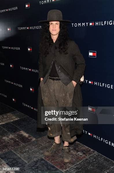 Amanda Scheer-Demme Biography - Musictory