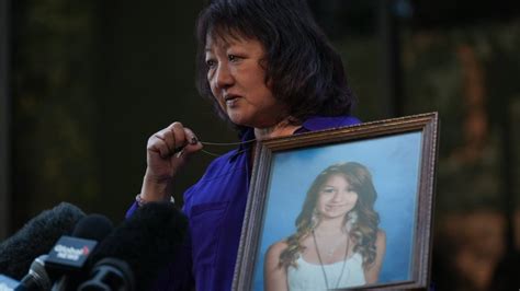 Amanda Todd’s mom urges more jail time for tormentor, as Dutch court mulls sentence